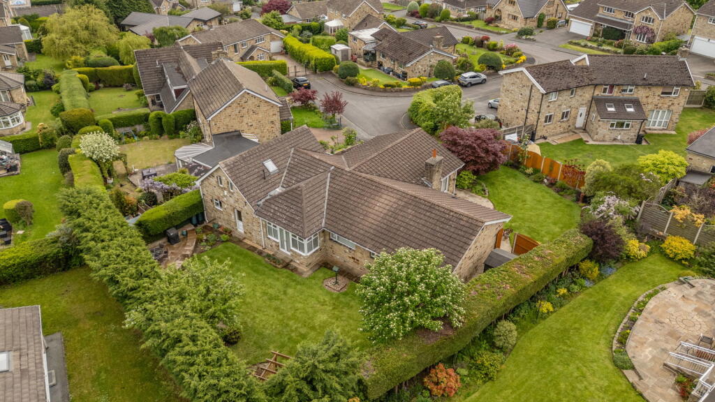 Main image of property: The Fairway, Huddersfield, HD2