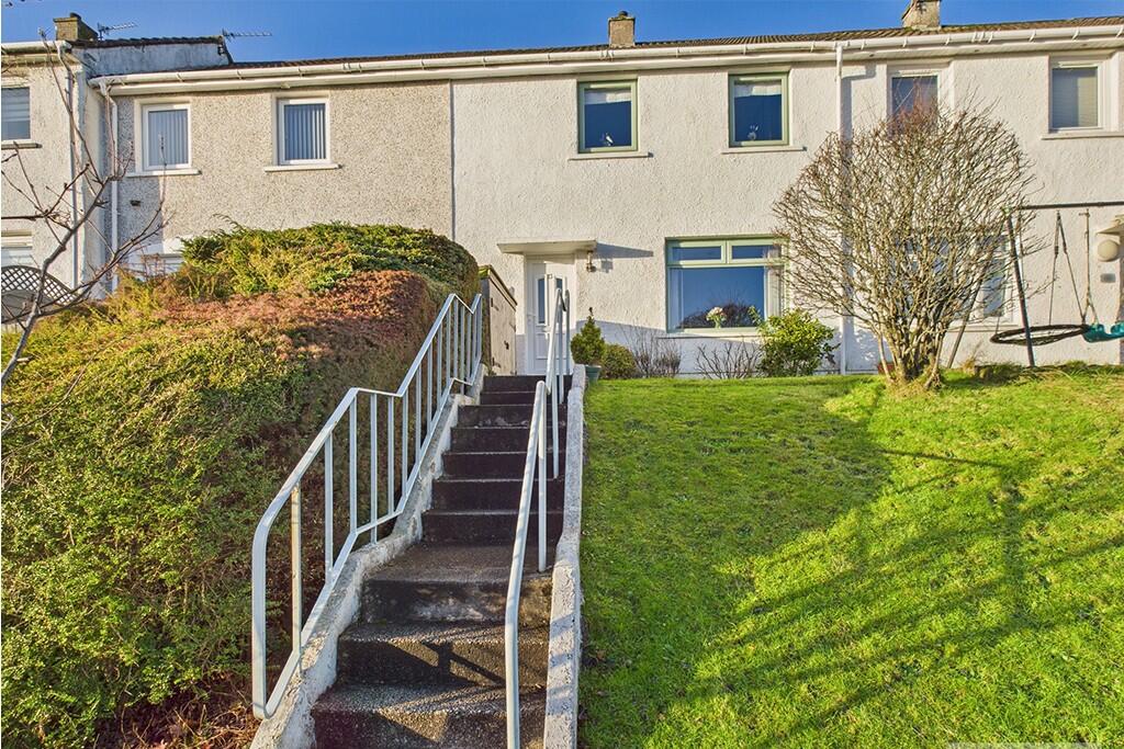2-bed terraced on Dunblane Drive, East Mains, East Kilbride, G74, £152,000