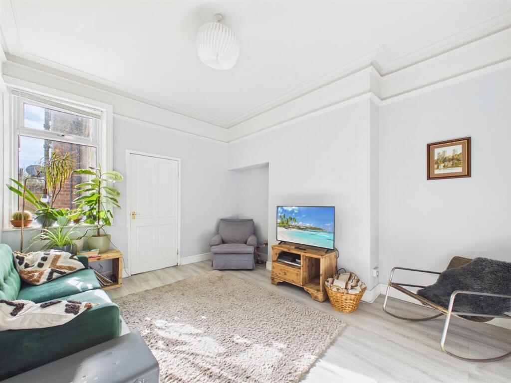 Apartment in Newcastle upon Tyne - View 2