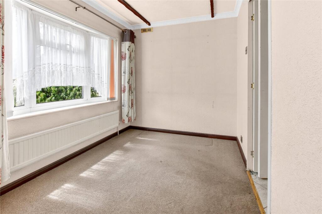 House in Berkshire, Warfield - View 3