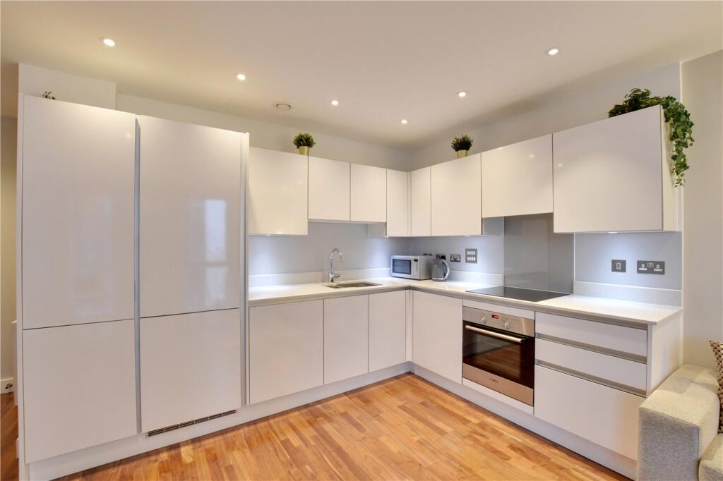 Apartment in London, Royal Borough of Greenwich - View 4