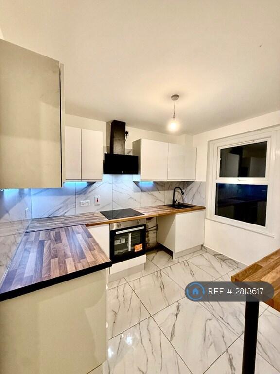 Main image of property: Glanymor St, Neath, SA11