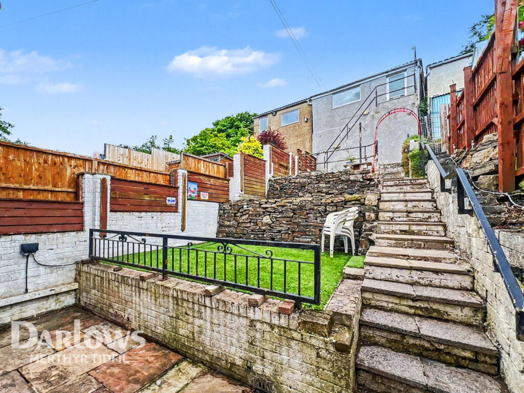House in Bargoed, Pontlottyn - More