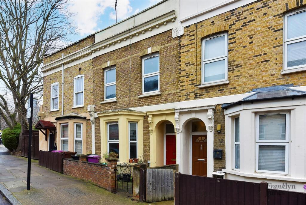 Main image of property: Westferry Road, Isle of Dogs, E14