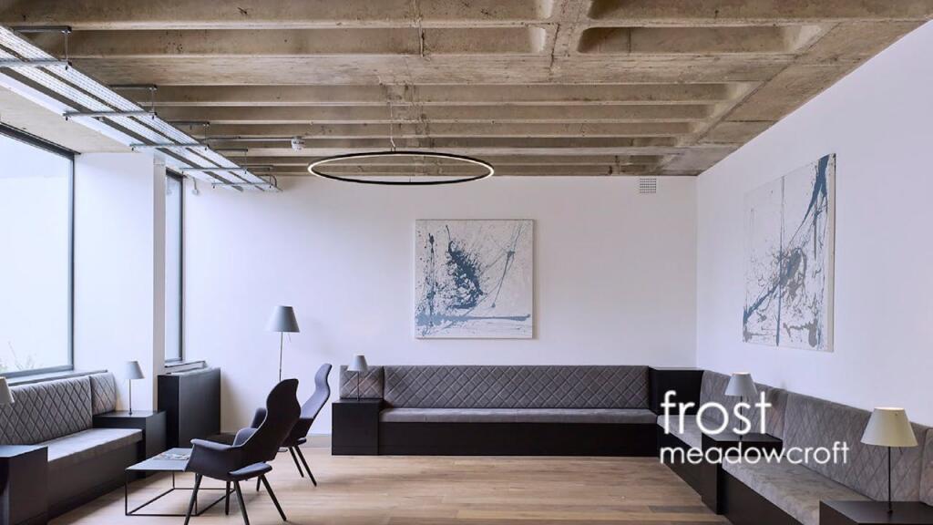 ClockworkBuildingBeavorLaneHammersmithWestLondonW6OfficetoletBreakoutarea.jpg