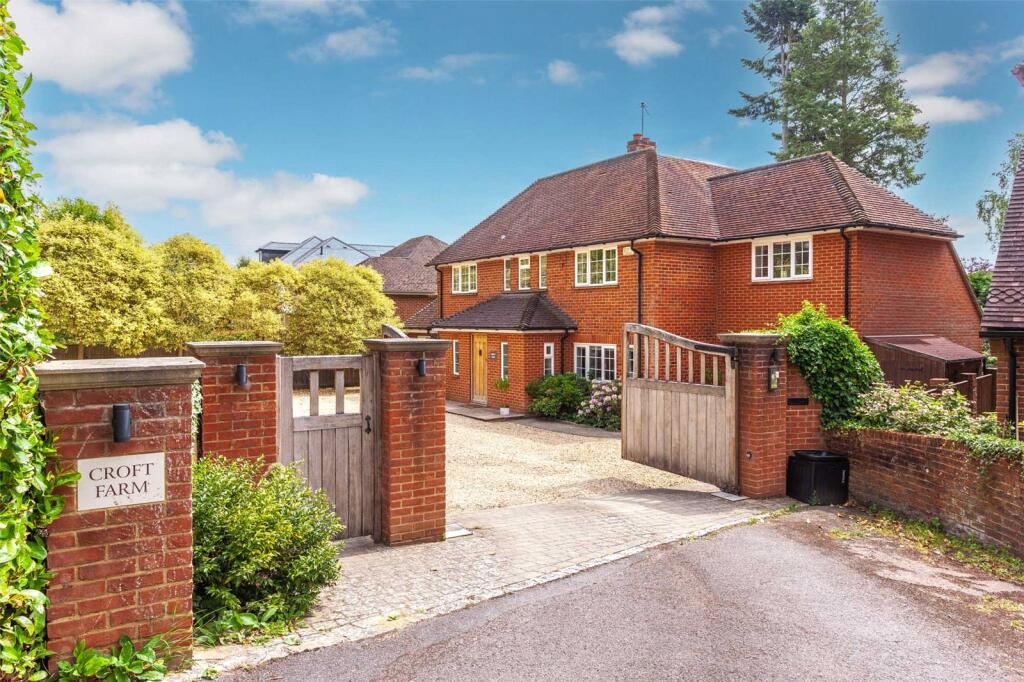 Main image of property: Henley Road, Marlow, Buckinghamshire, SL7