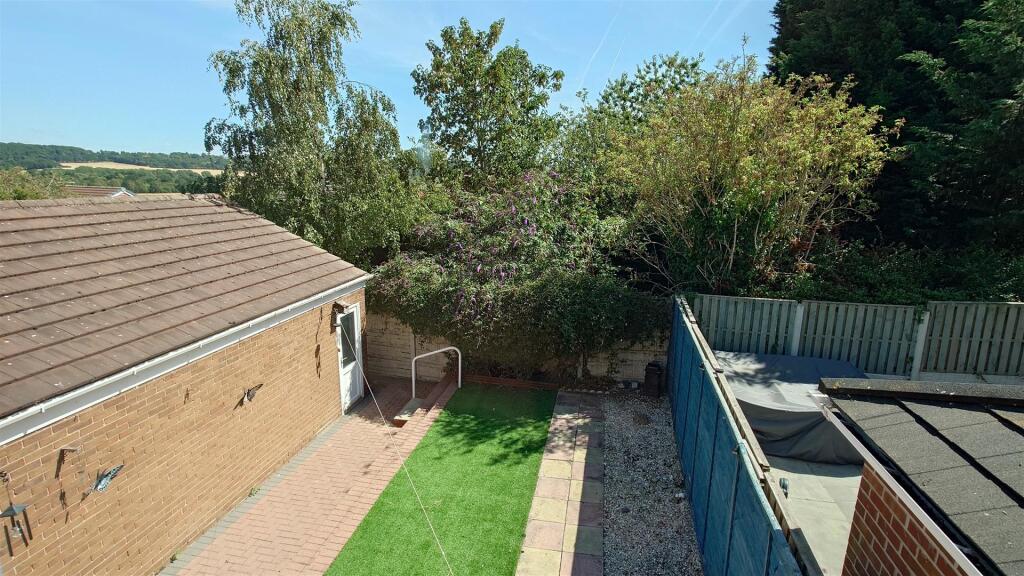 House in Doncaster, South Yorkshire - View 2