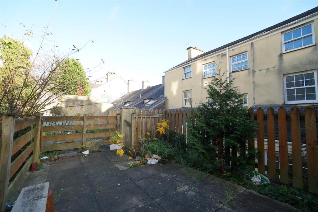 Property photo 8