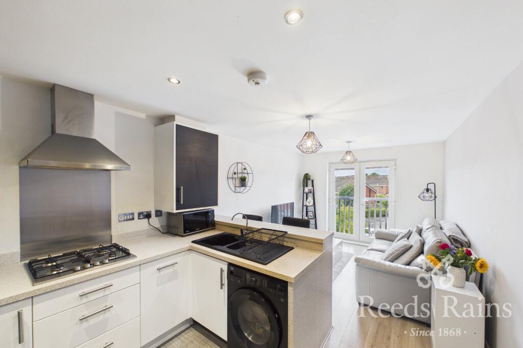 Apartment in Preston - View 4