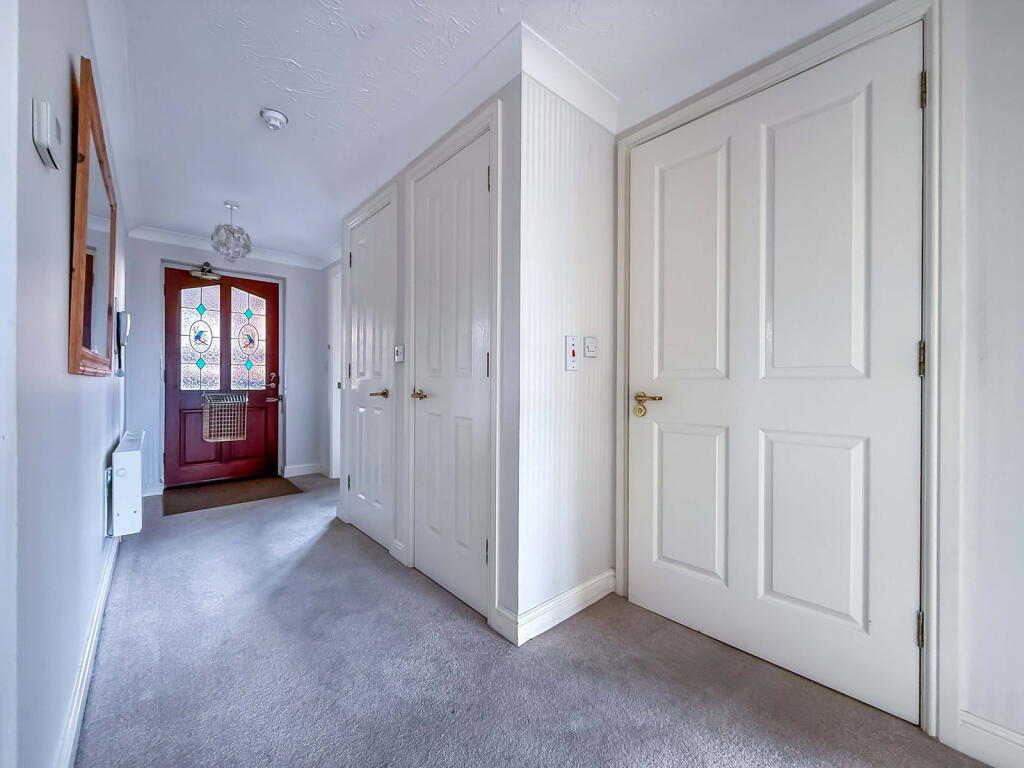 Apartment in Preston - More
