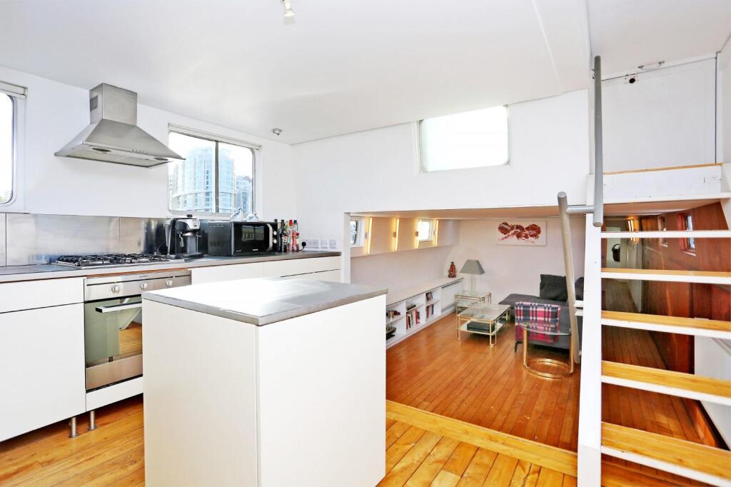 House in London - More