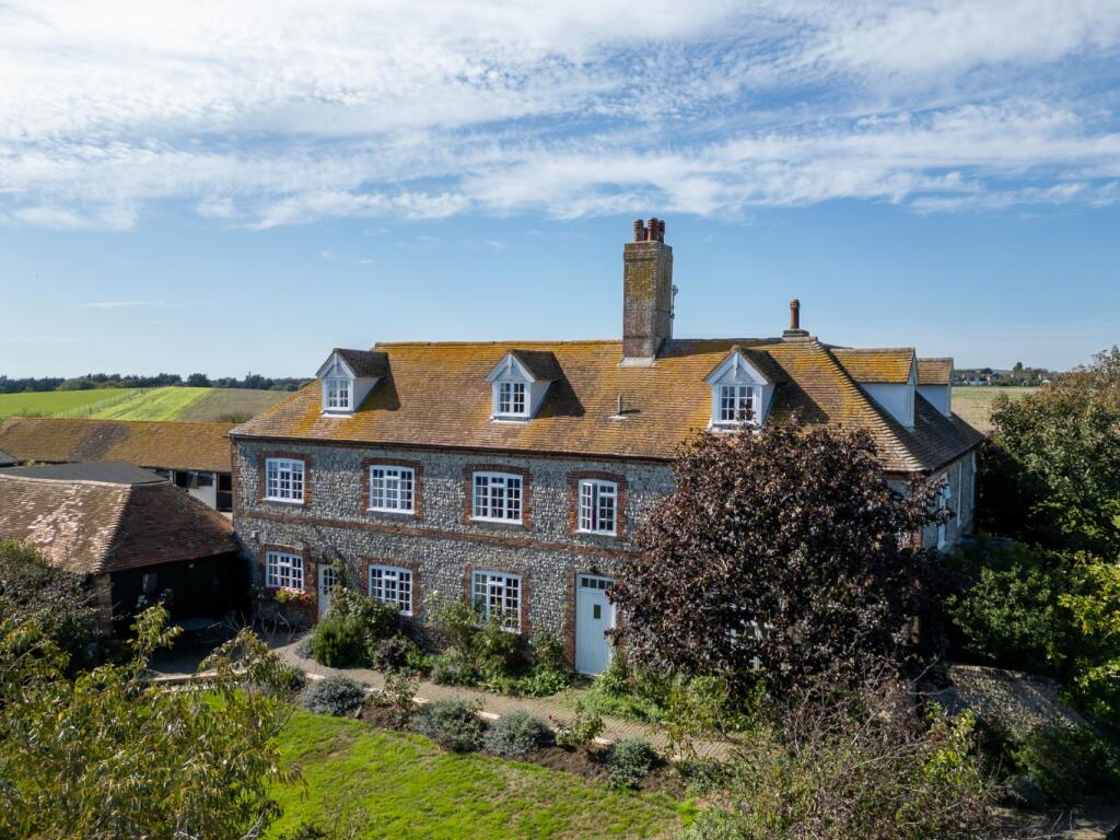 House in Brighton - View 4