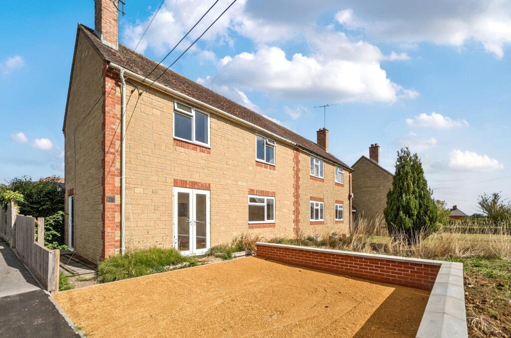 3-bed semi-detached on Bowden Road, Templecombe, Somerset, BA8, £290,000