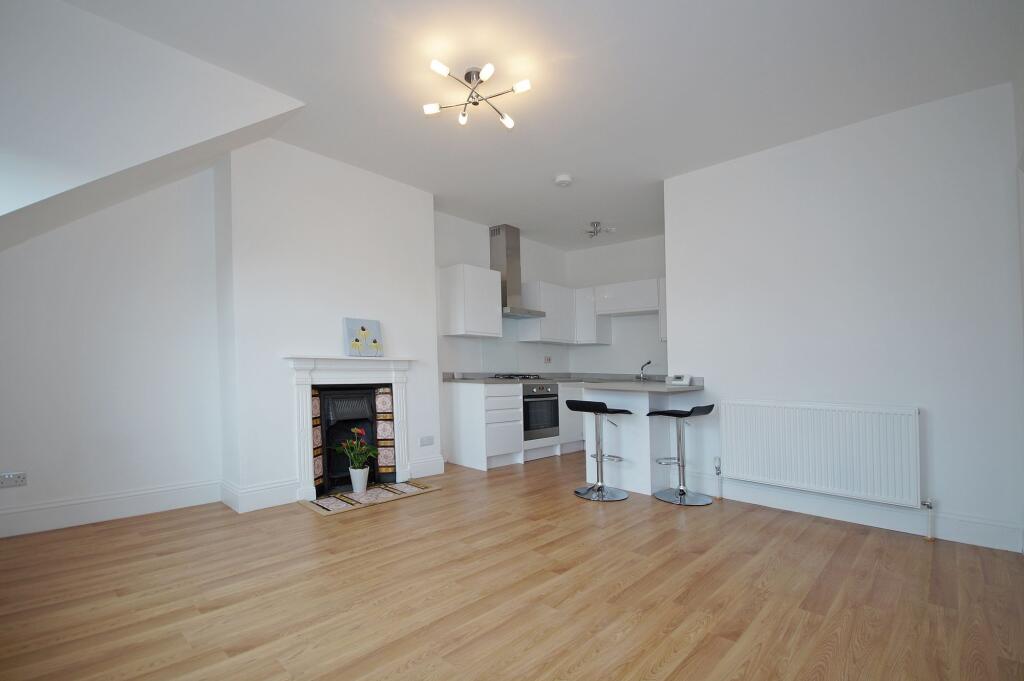 Apartment in Harrogate - View 2