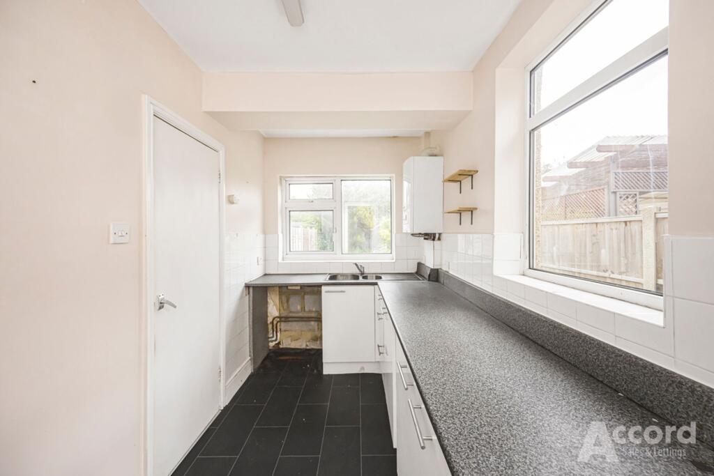 House in London - View 5