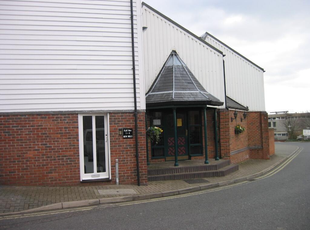 Main image of property: Silks Way, Braintree