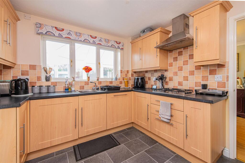 House in Northampton - View 5
