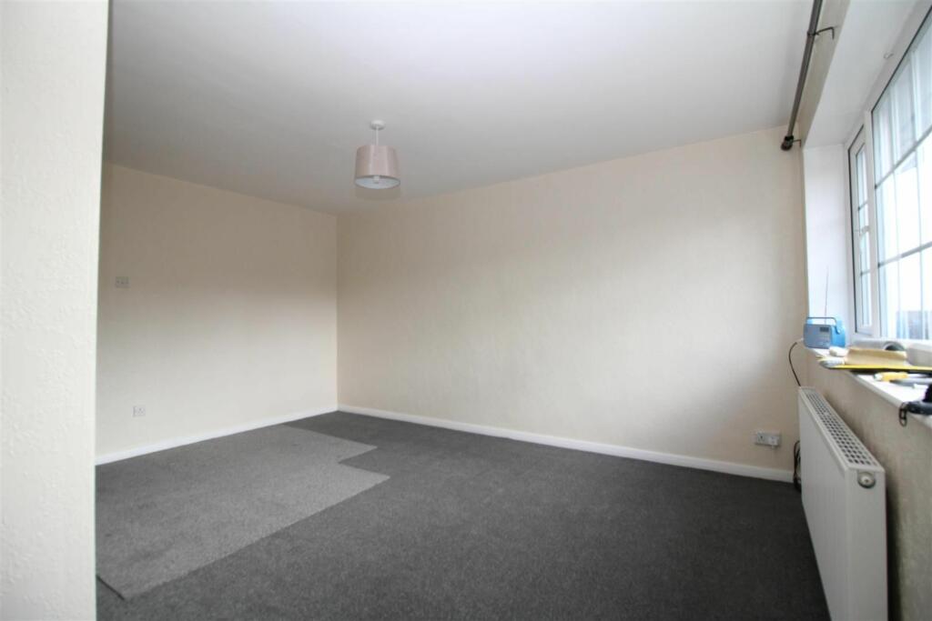 Additional image 6 of Sandmoor Garth Town Lane, Idle,