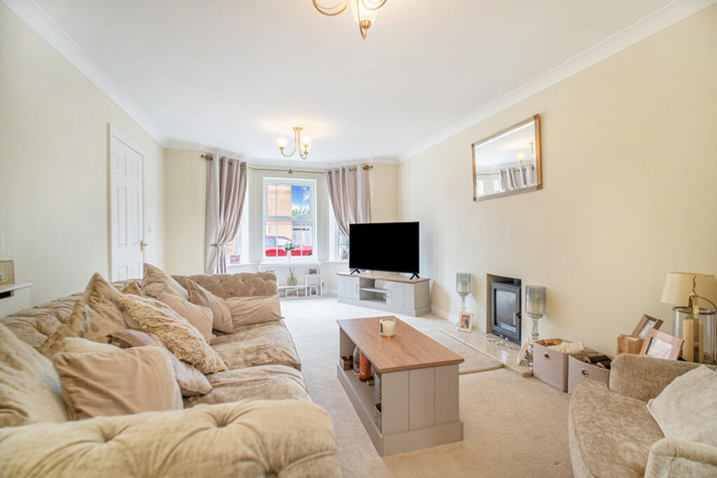 Sandbeck Court, Doncaster, DN10 photo 3