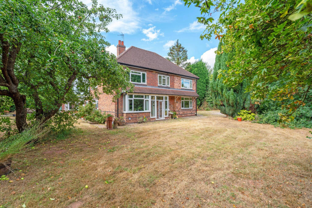 Main image of property: Worcester Road Low Hill Kidderminster, Worcestershire, DY11 7RL