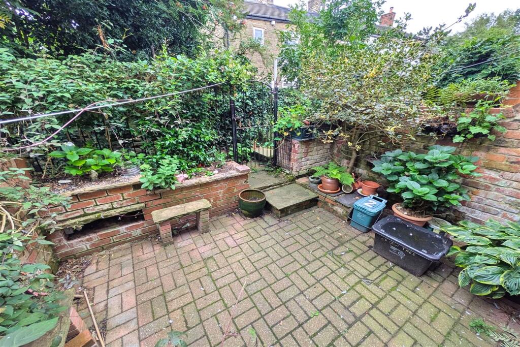 Property photo 11