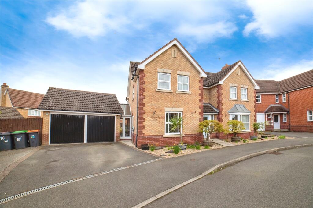 4-bed detached on Calladine Close, Sutton-in-Ashfield, Nottinghamshire, NG17, £425,000