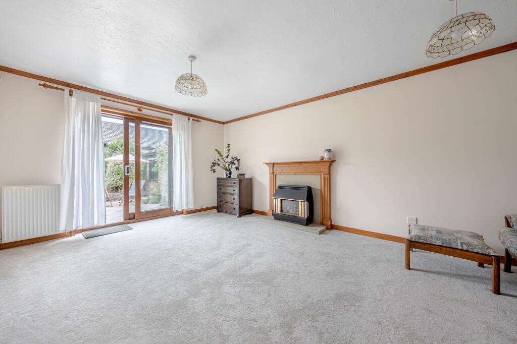 House in Harrogate, Pannal Ash - View 2