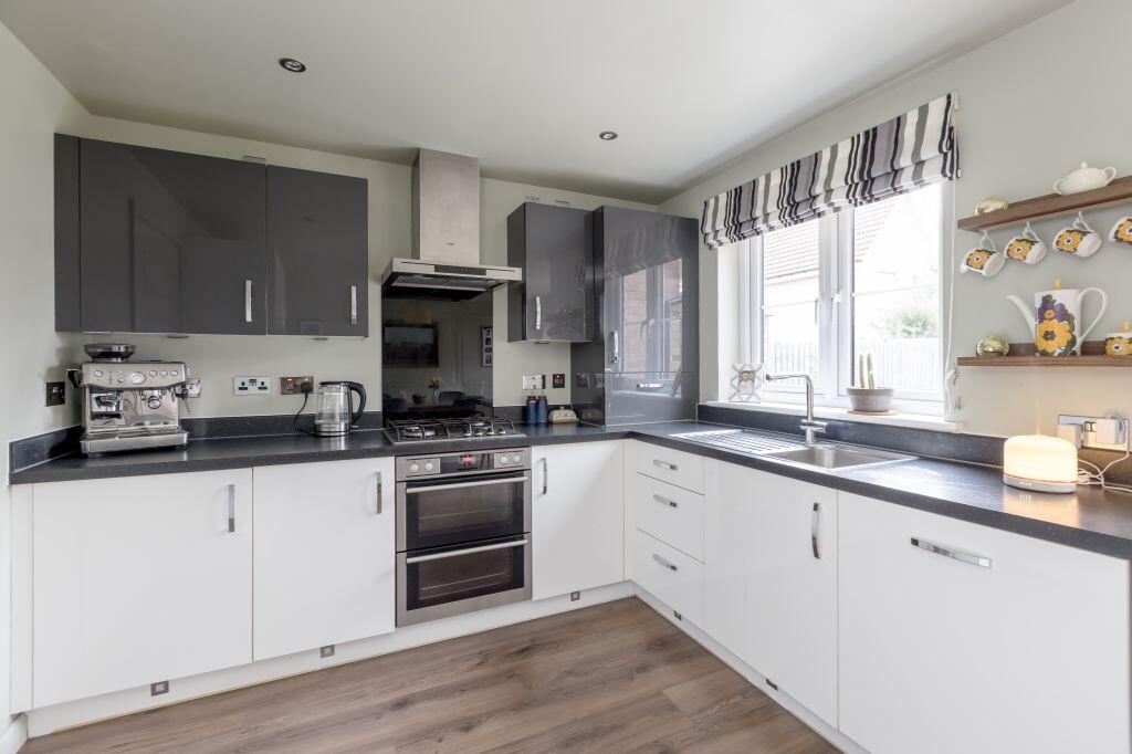 13 Flockhart Gait, Newcraighall, EH21 8RG photo 4