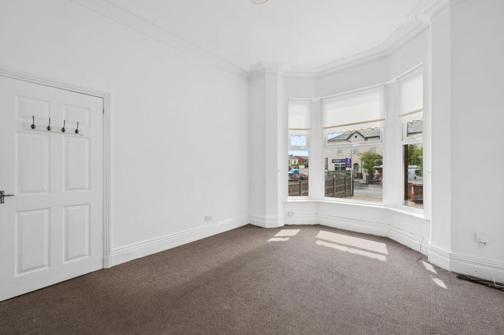 House in Sefton, Liverpool City Region - View 5