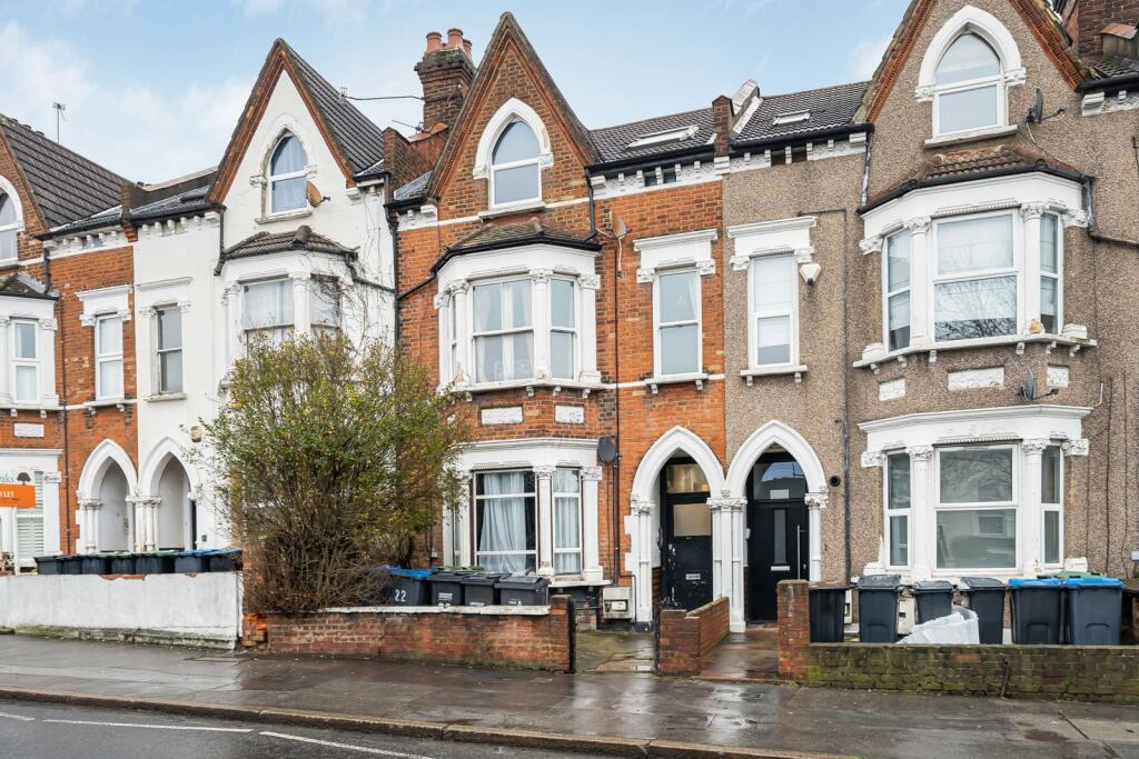 Main image of property: South Norwood Hill, London, SE25