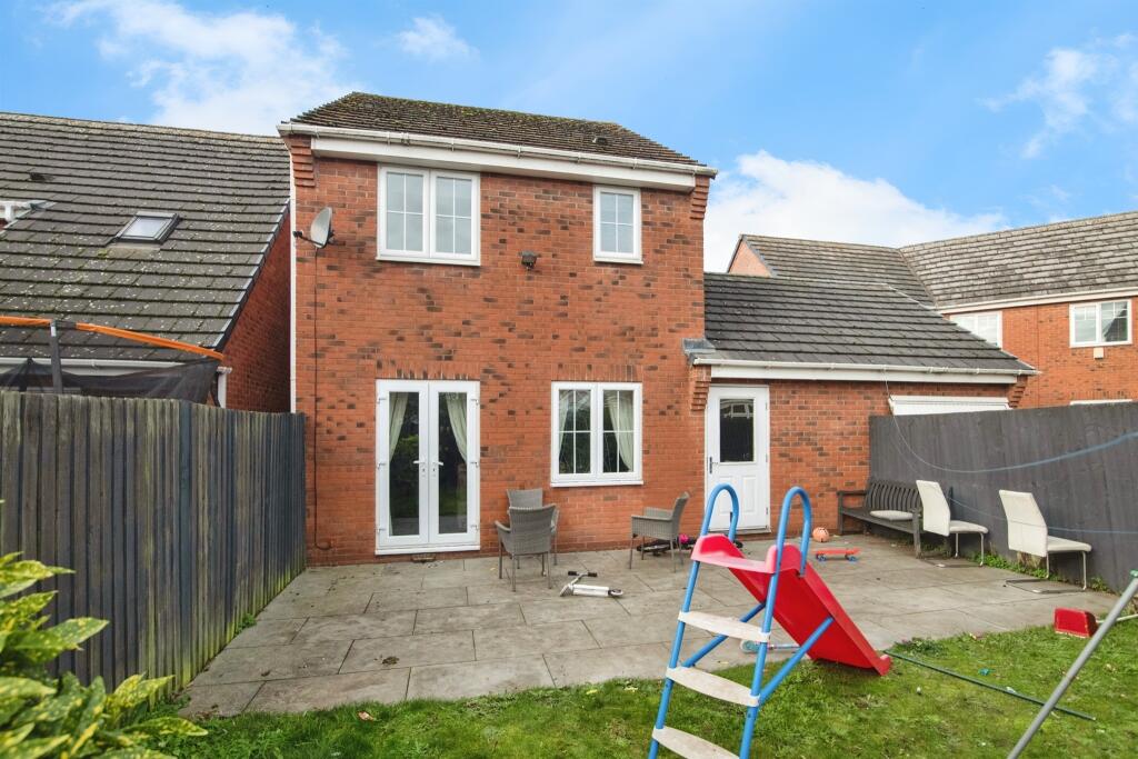 Additional image 17 of York Crescent, West Bromwich