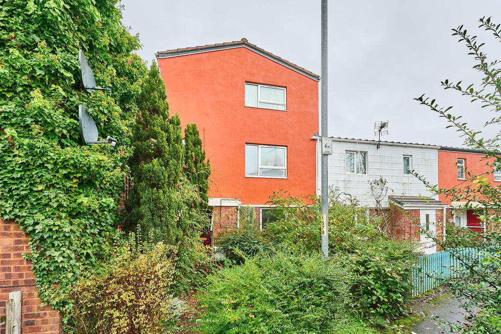 Main image of property: 23 Purbeckdale, Dawley, Telford, Shropshire TF4 2QL