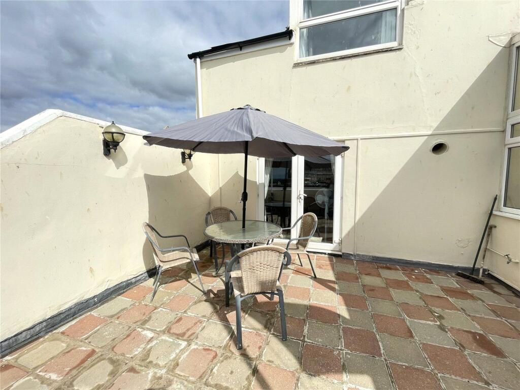 Apartment in Bridport, West Bay - More