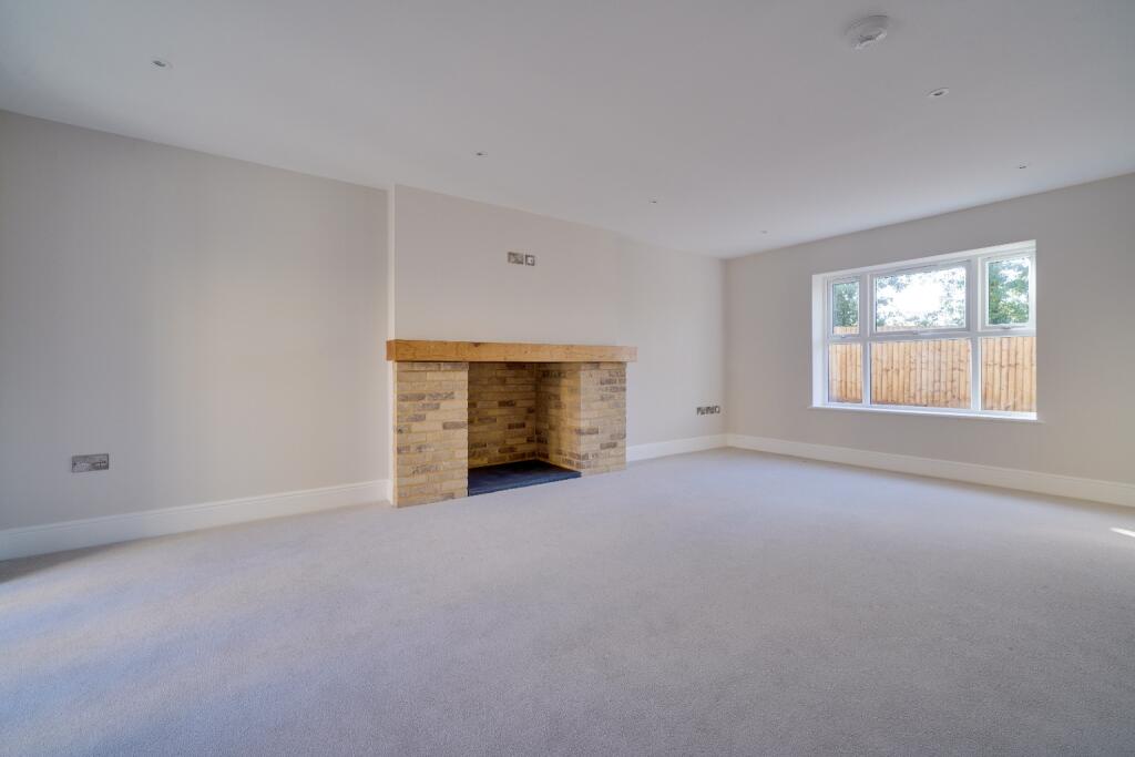 Papworth Everard, Cambridge, Cambridgeshire, CB23 photo 3