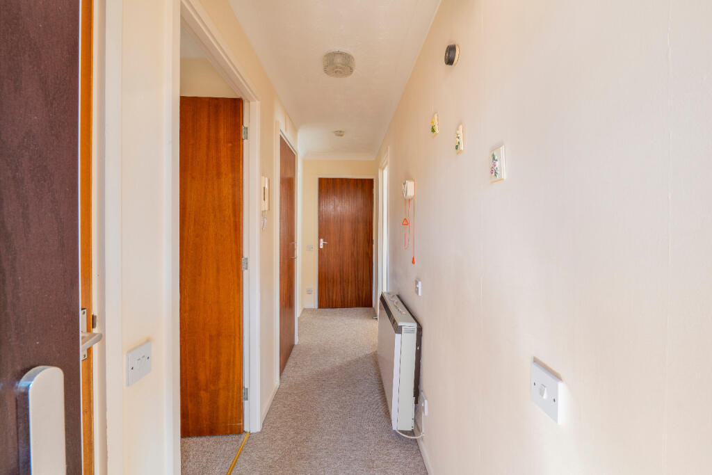 Silfield Gardens, Hunstanton, Norfolk, PE36 photo 4