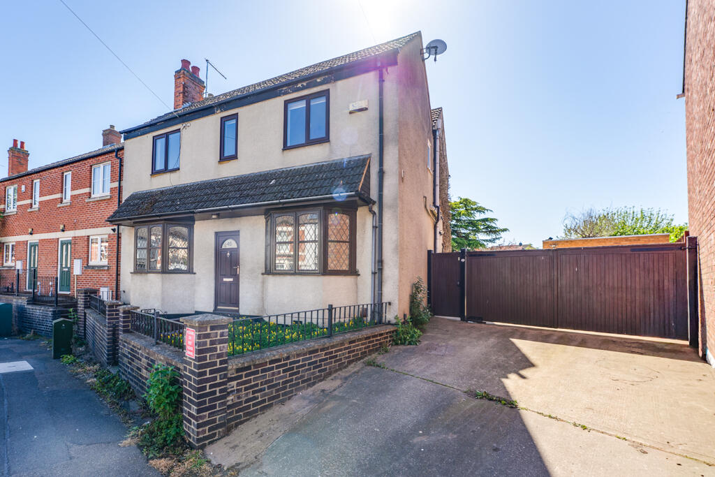 Main image of property: NN15 Station Road, Burton Latimer
