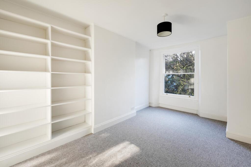 Apartment in Bristol, Clifton Village, Clifton - More