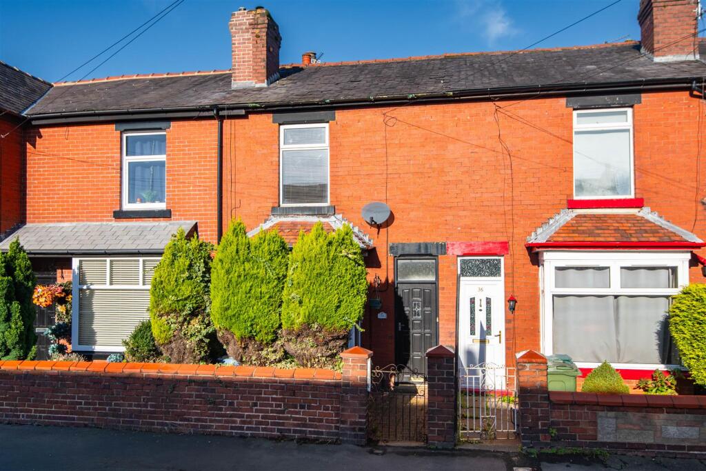 3-bed terraced on Walletts Road, Chorley, £149,995