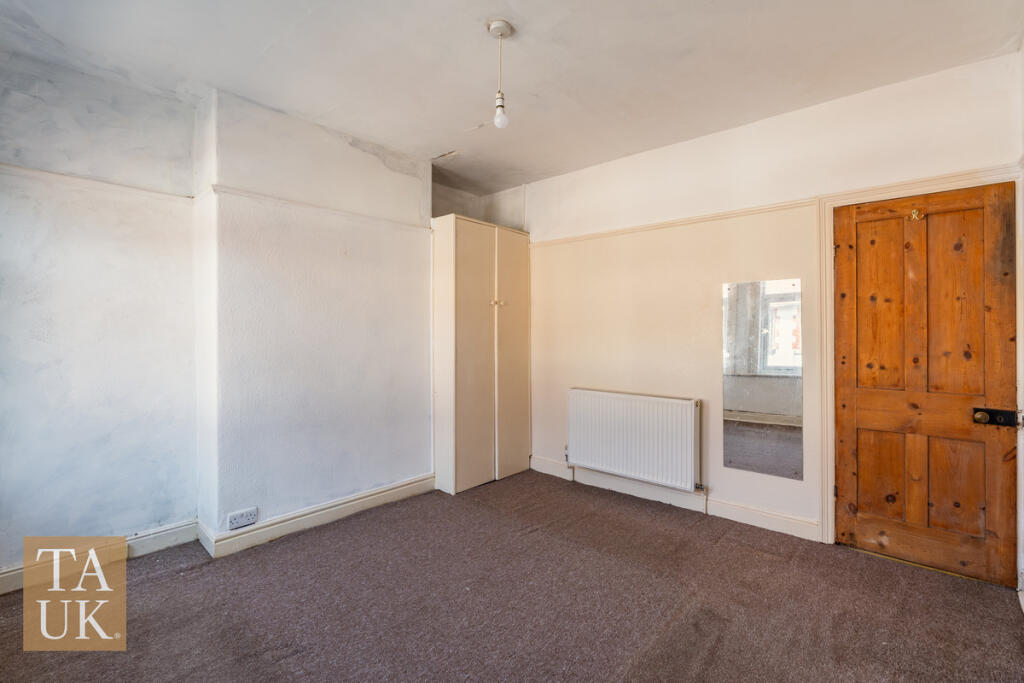 House in West Kirby, Grange - View 5