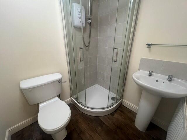 Apartment in Ipswich, Suffolk - View 5