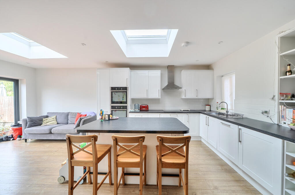 House in Southampton - View 3