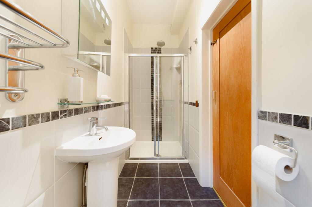 Apartment in Bristol, Westbury Park - More