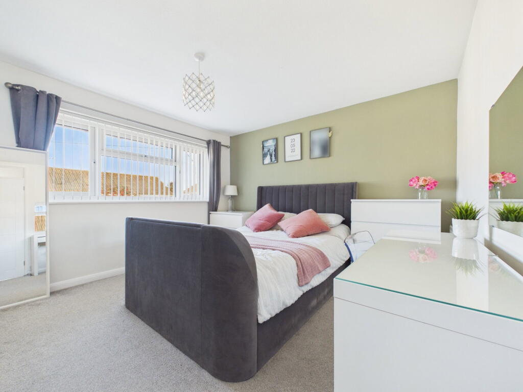 House in Brighton - View 5