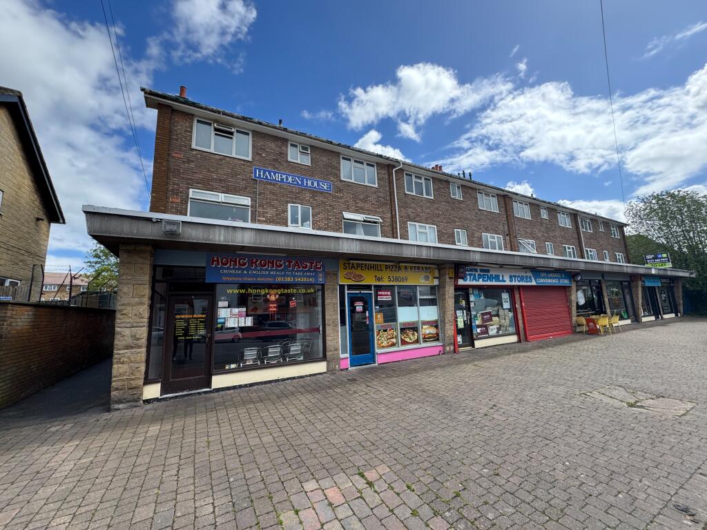 2-bed flat on Hampden House Rosliston Road, Stapenhill, Burton-on-Trent, DE15, £75,000