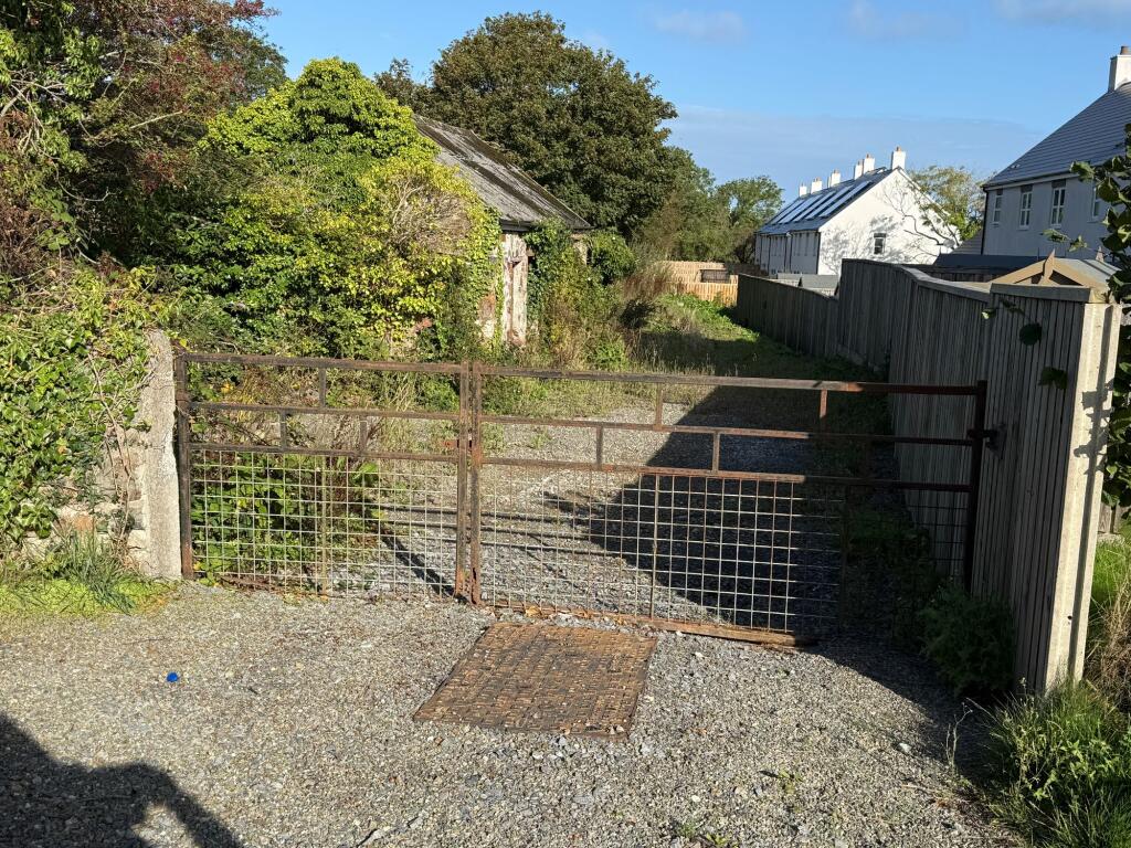 The Barn, (adjacent to Parc Brynach), Dinas Cross, SA42 0UR photo 3