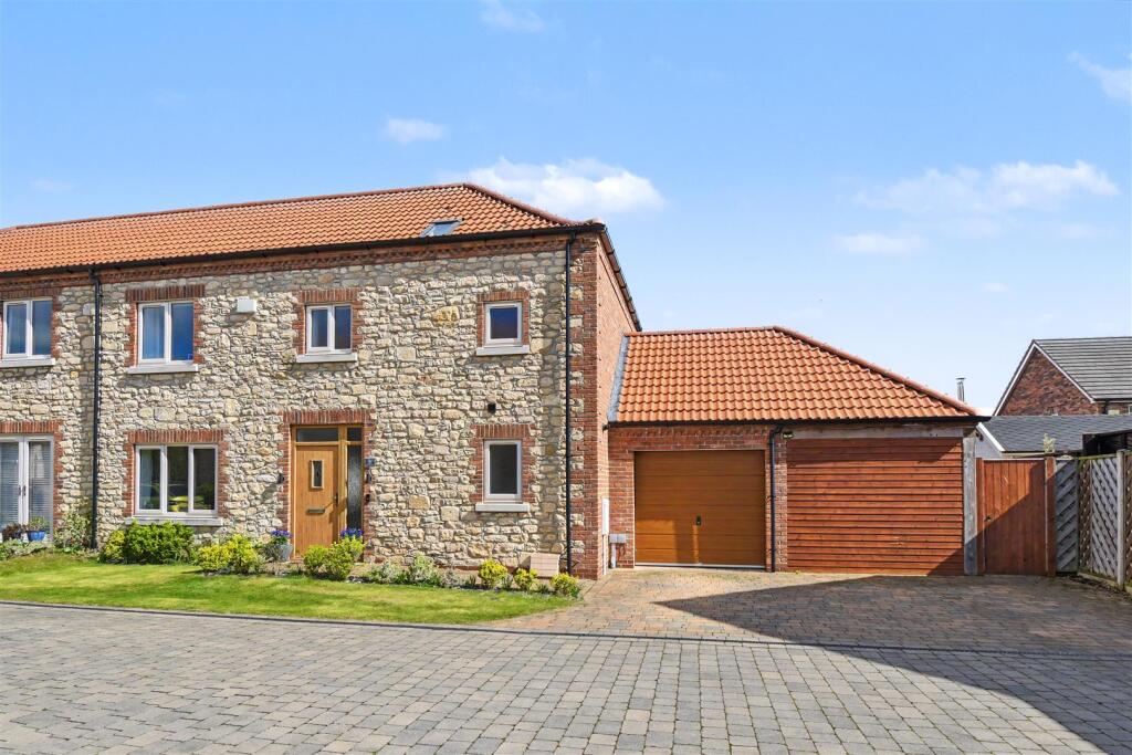 Main image of property: Rye Walk, Hibaldstow