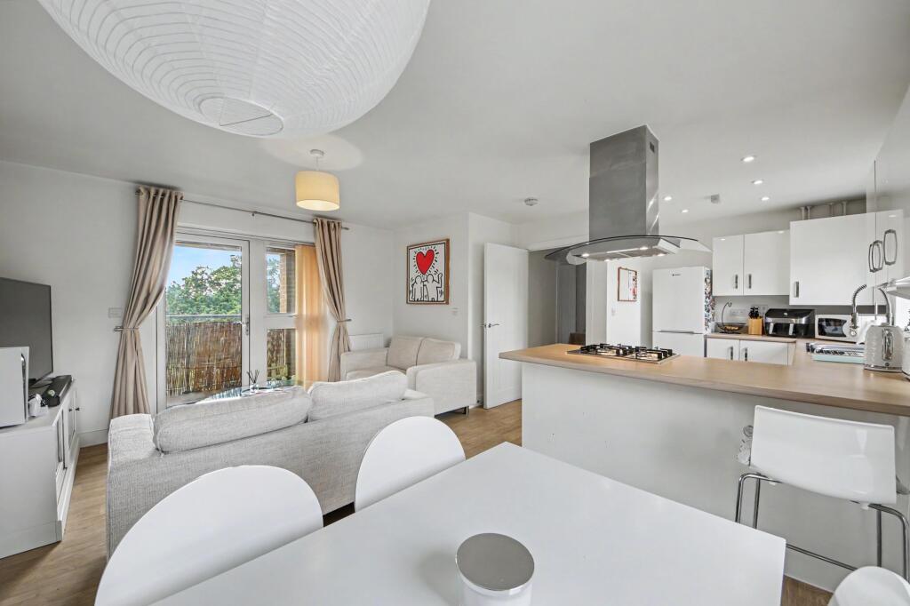 Main image of property: Mansfield Park Street, Harefield, SO18