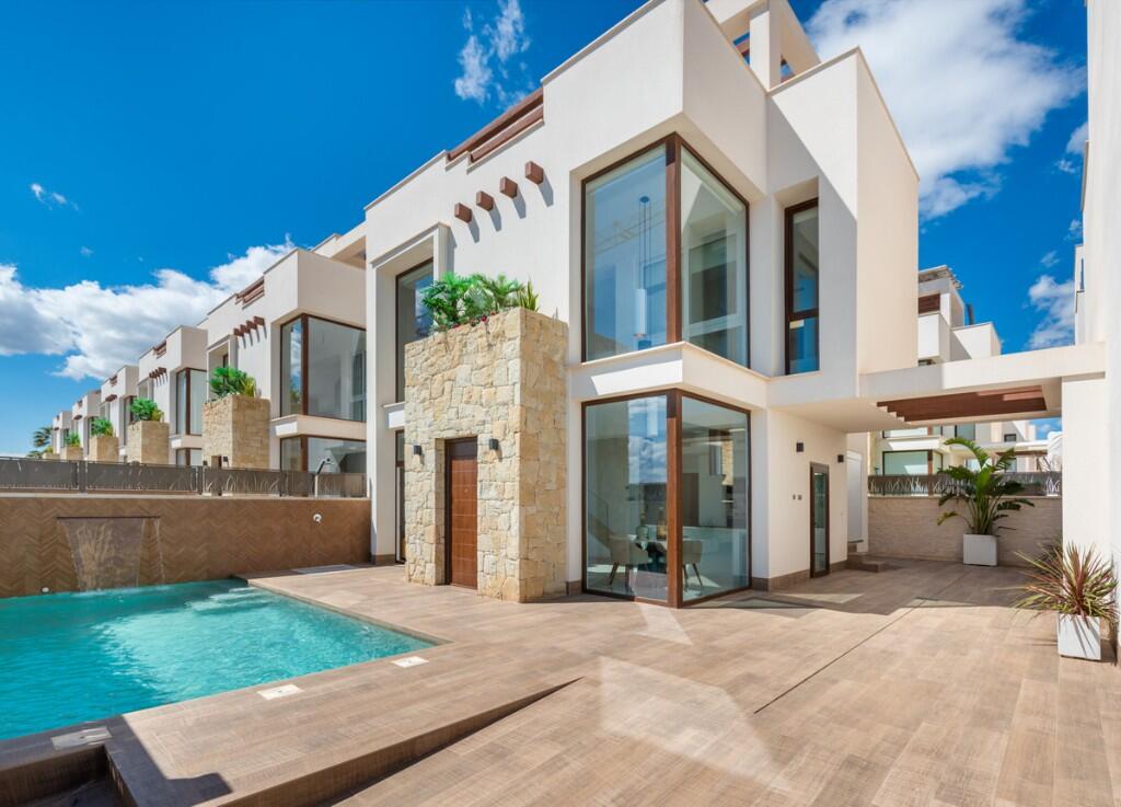 Main image of property: Los Montesinos, Alicante, Valencia