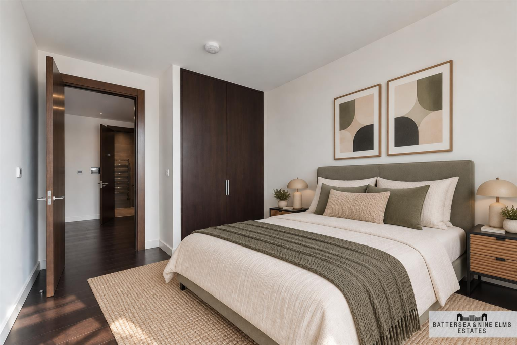 Apartment in London - More