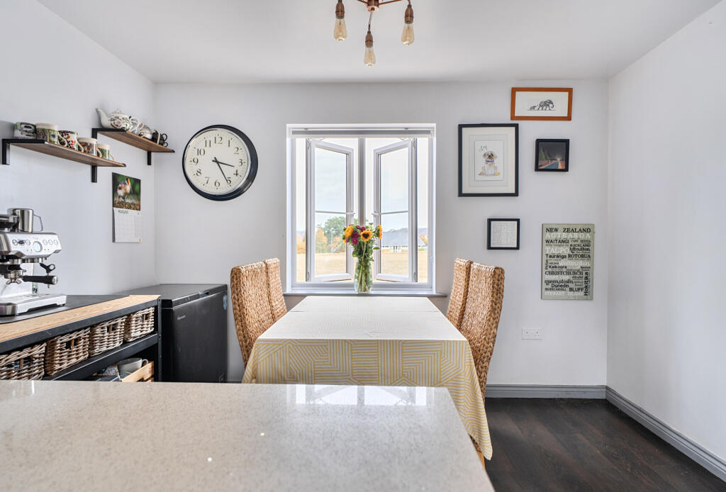 House in Keynsham, Bath and North East Somerset - More